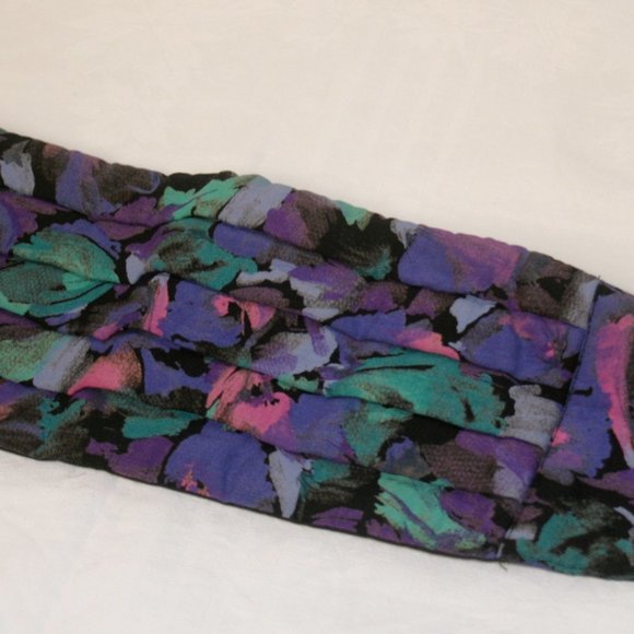 Floral Cumberband - Picture 3 of 5